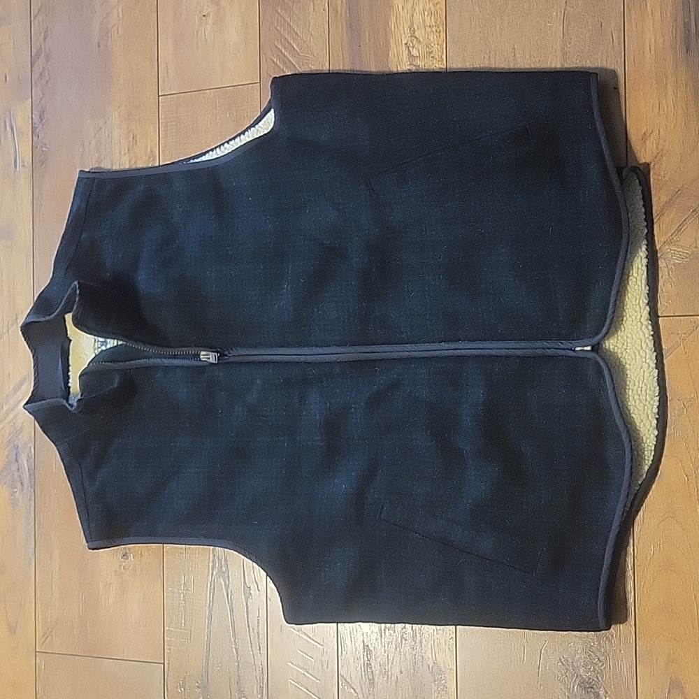 Men's sz XL tall L.L. Bean wool shearling vest
